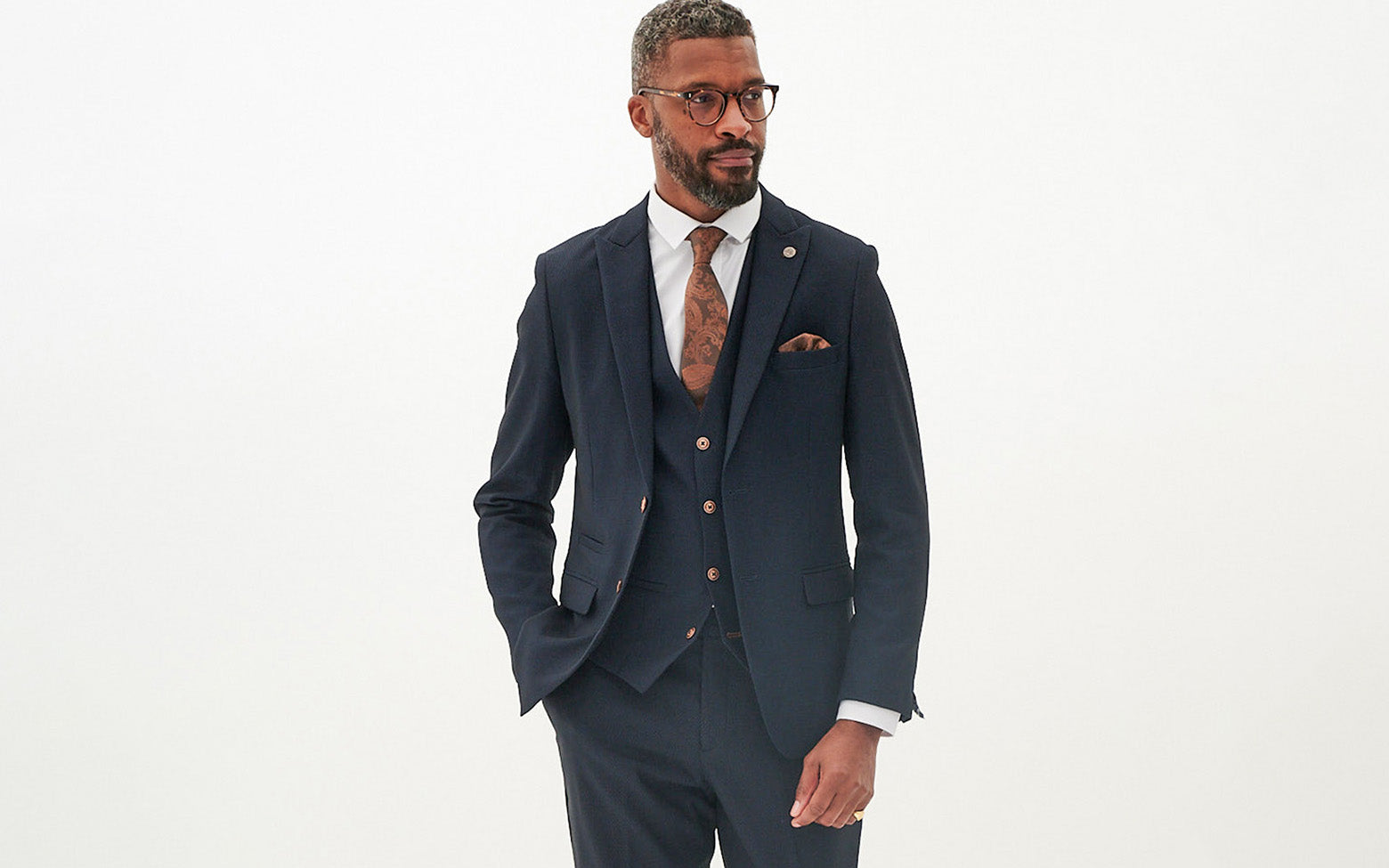 How to Wear a Navy Suit | Marc Darcy