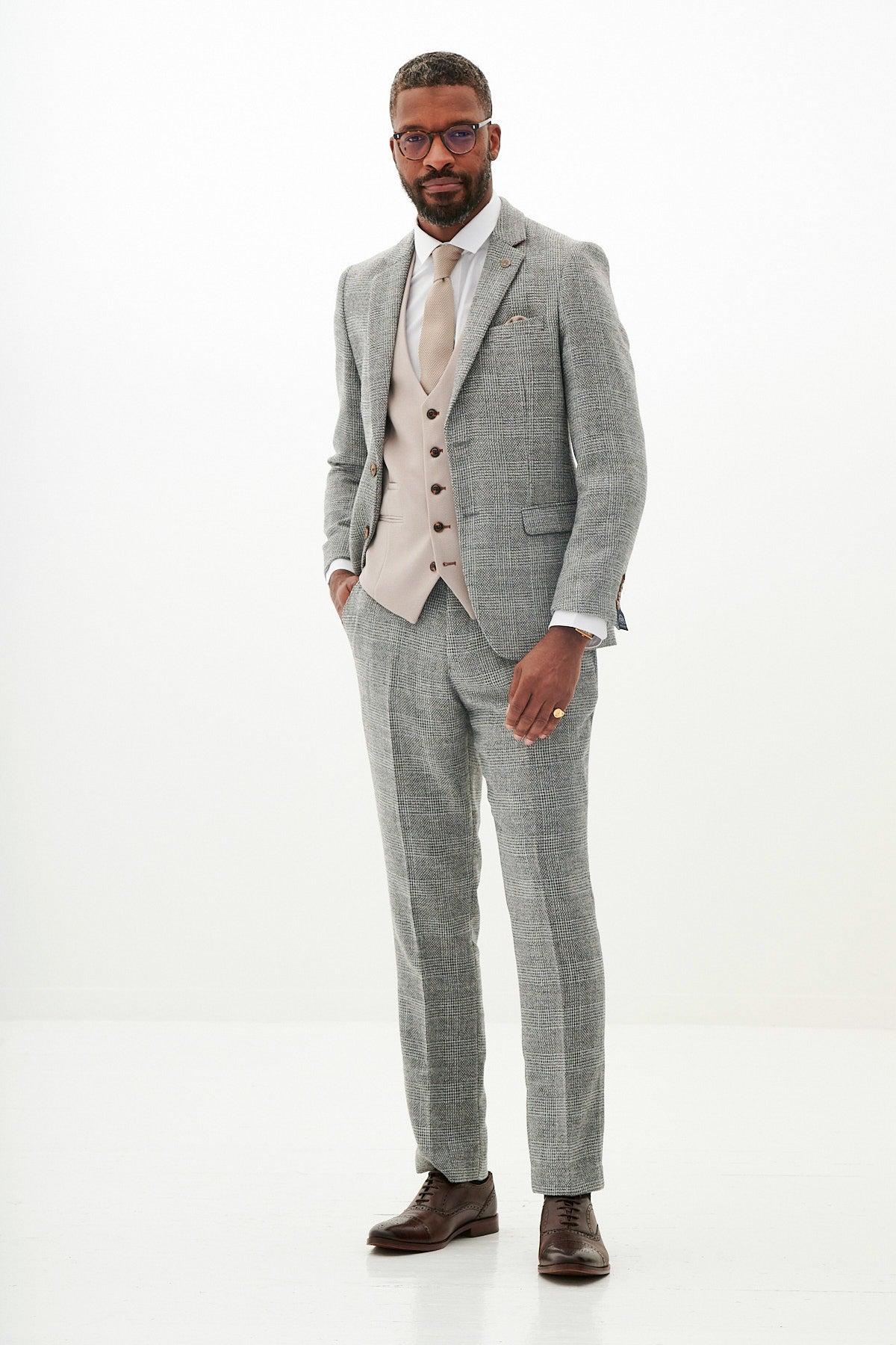 KRIS - Silver Grey Tweed Suit With HM5 Stone Waistcoat