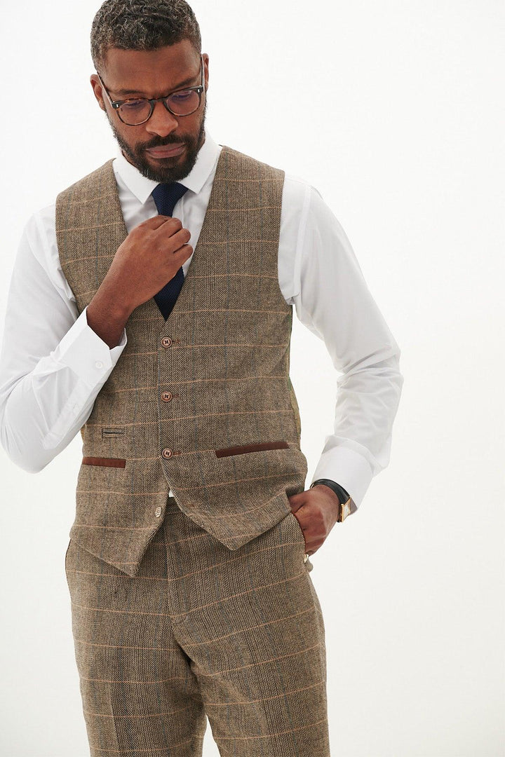 TED - Tan Tweed Check Three Piece Suit