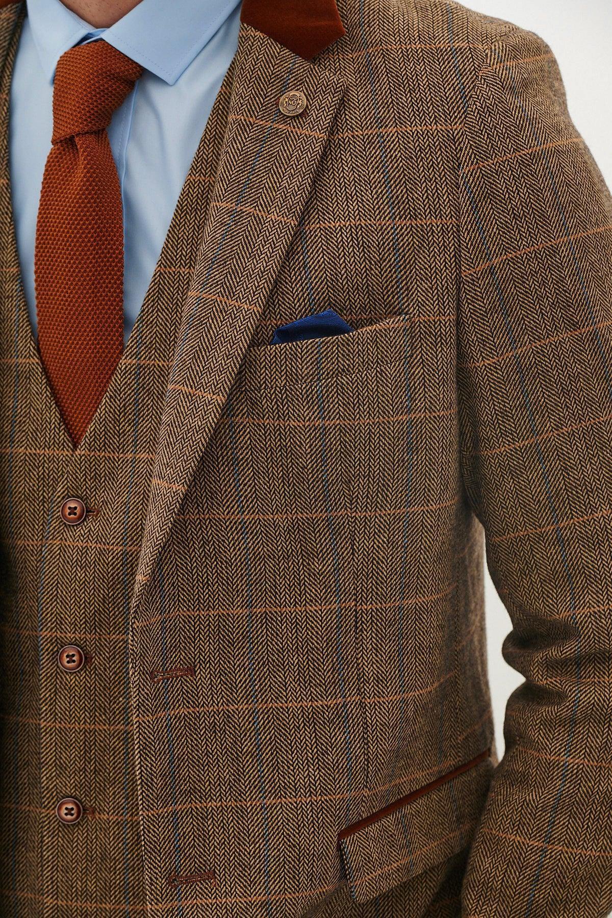 DX7 - Tan Tweed Check Blazer