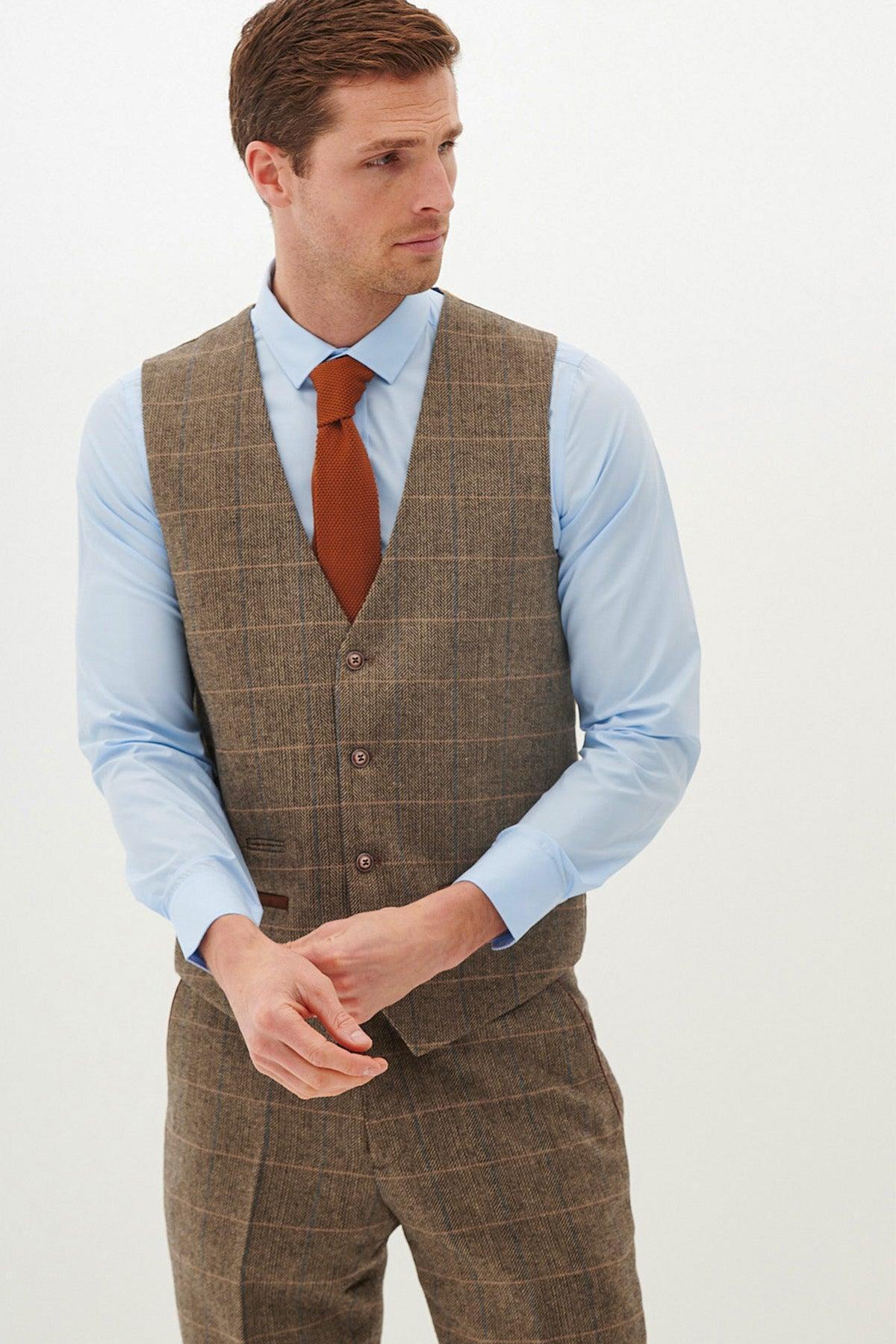 DX7 - Tan Tweed Check Three Piece Suit