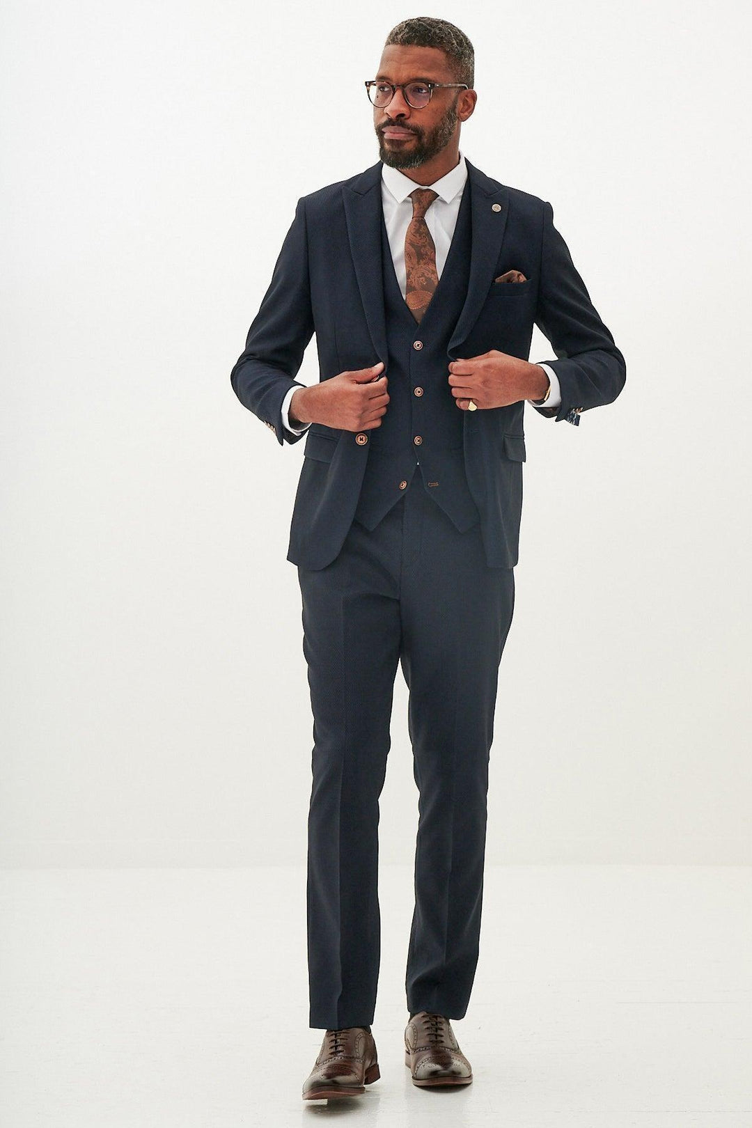 MAX Navy Diamond Print Three Piece Suit – Marc Darcy