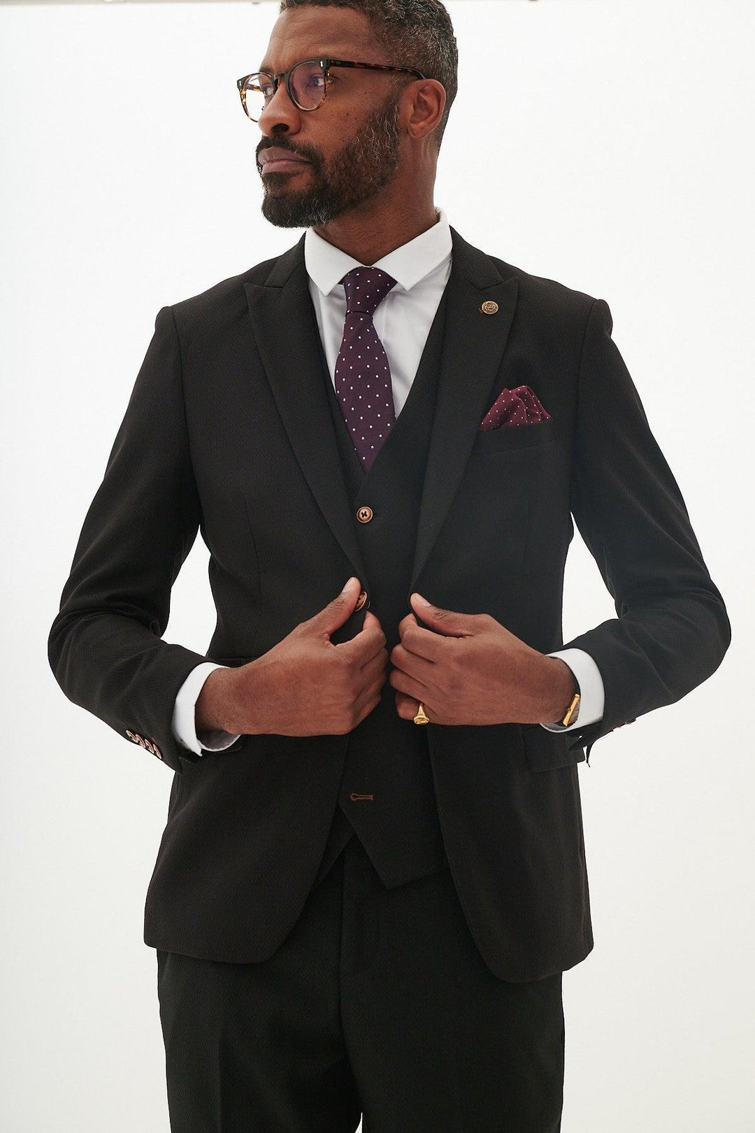 MAX Black Three Piece Suit – Marc Darcy