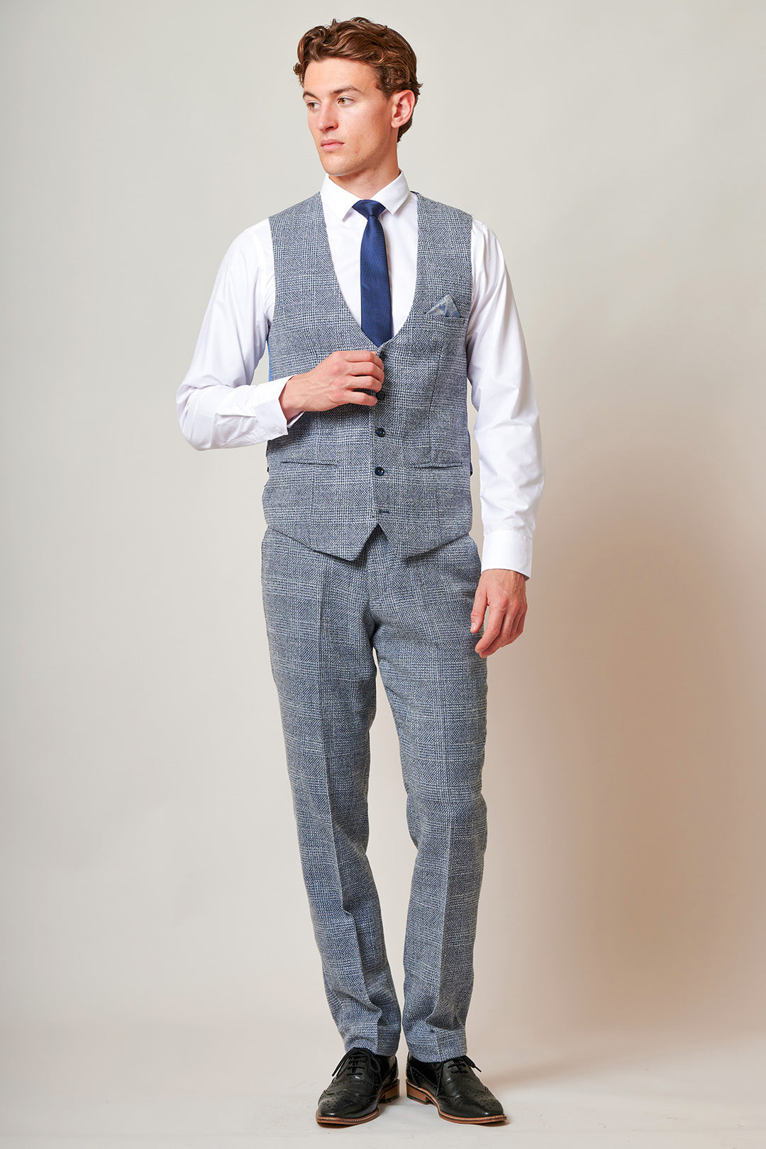 The Everton Collection | Tim Iroegbunam In KRIS Sky Blue Tweed Suit