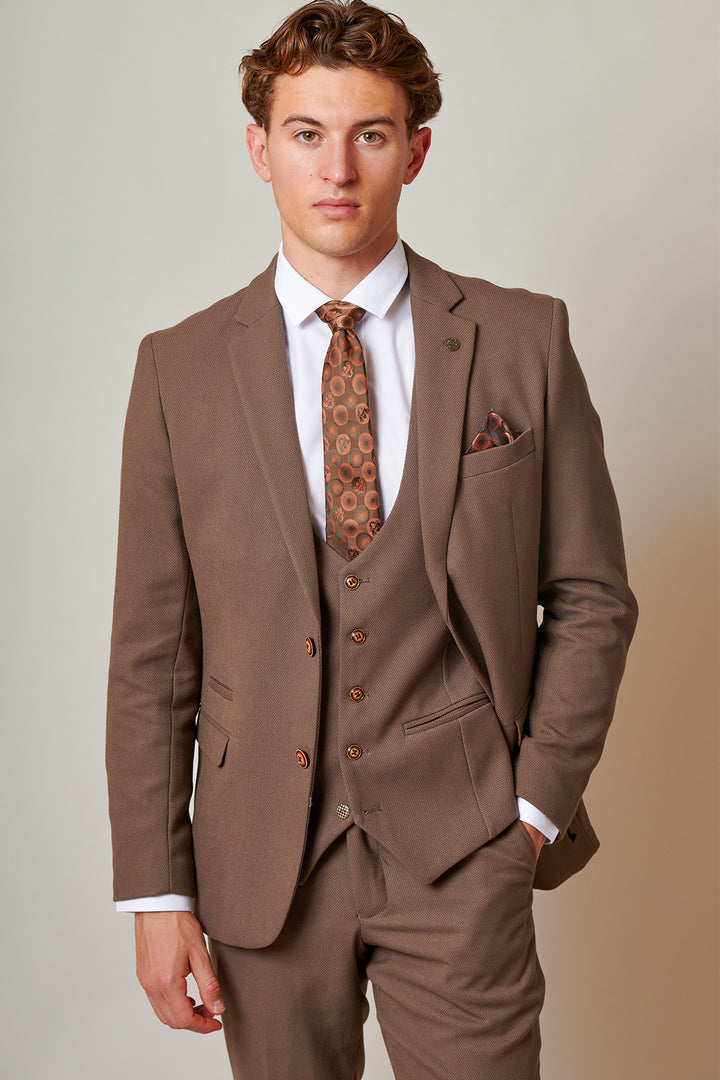 HM5 - Tan Tailored Three Piece Suit