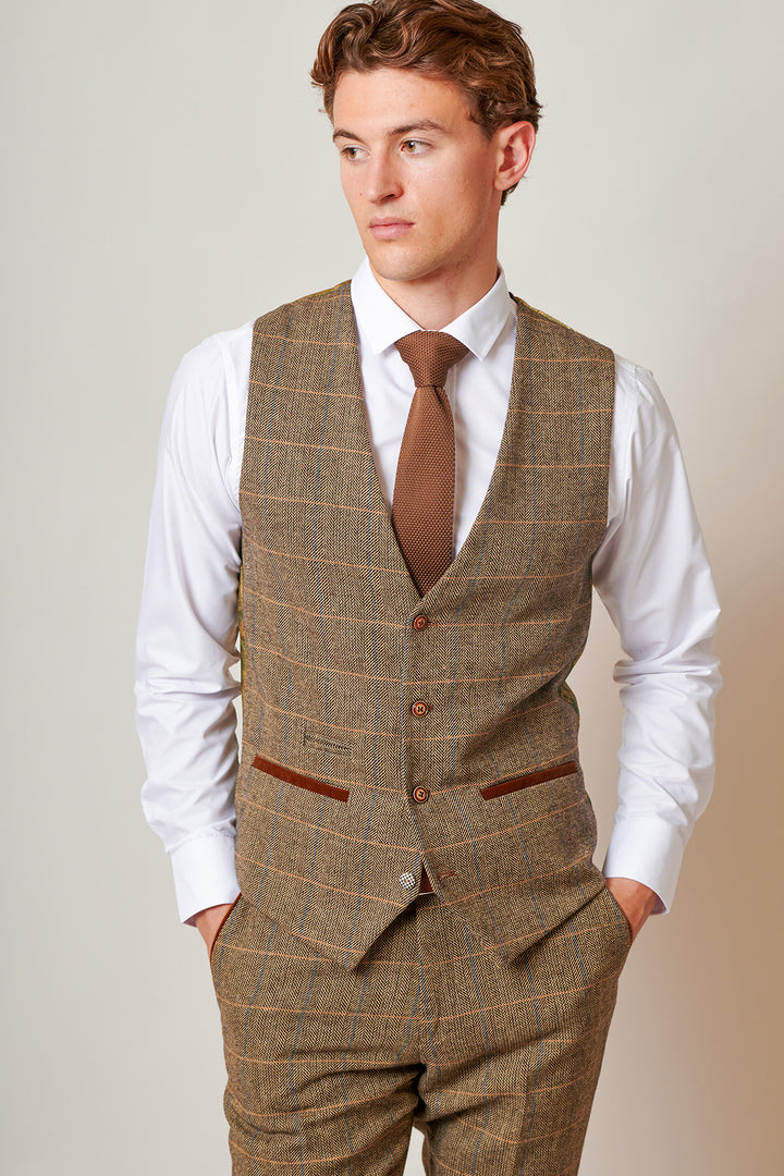 TED - Tan Tweed Check Three Piece Suit