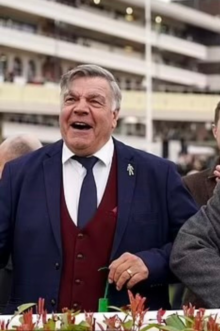 Football Manager Sam Allardyce in in Edinson Navy & Wine Check Suit