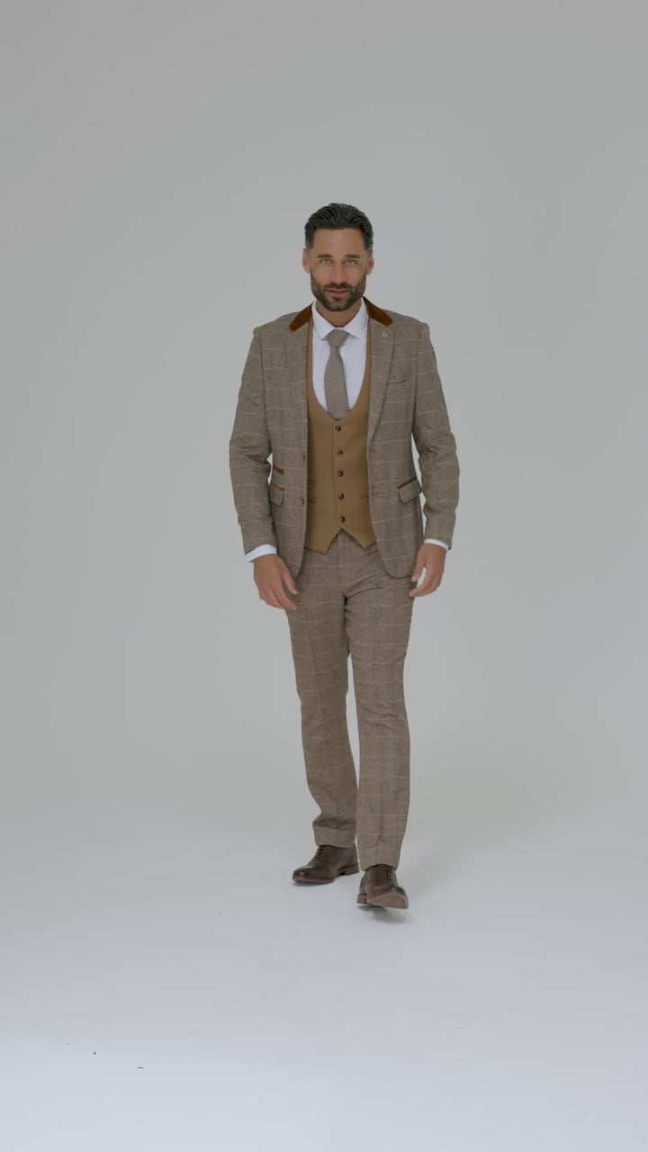 DX7 - Tan Tweed Check Suit With Kelvin Oak Waistcoat