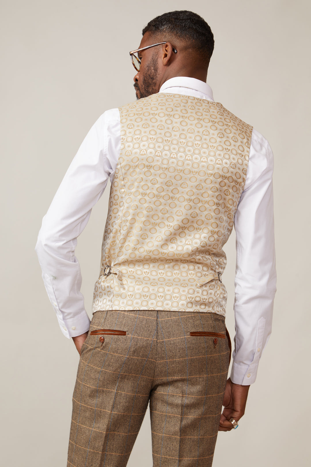 TED - Tan Tweed Check Suit with Kelvin Cream Waistcoat