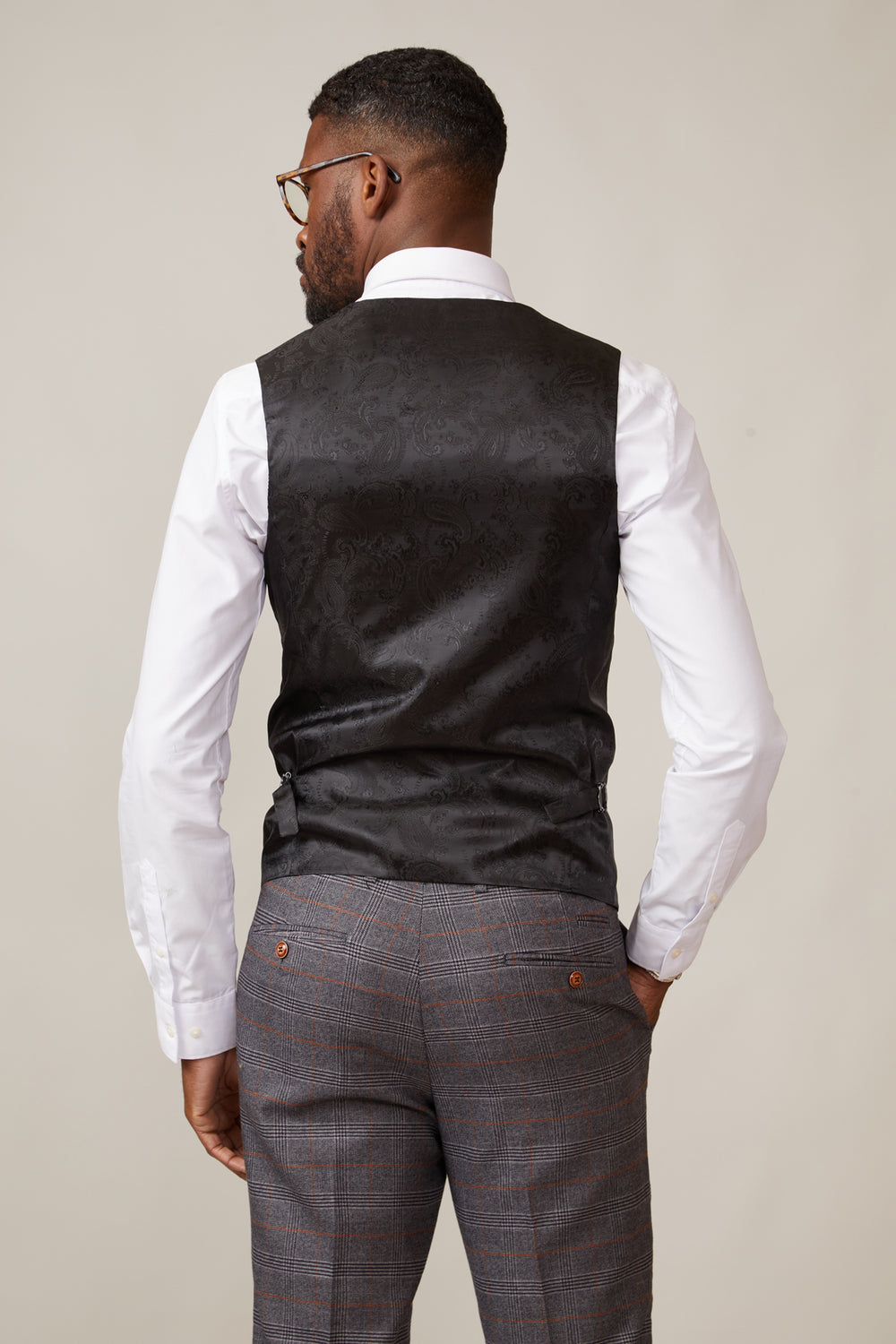 KELVIN - Black Single Breasted Waistcoat