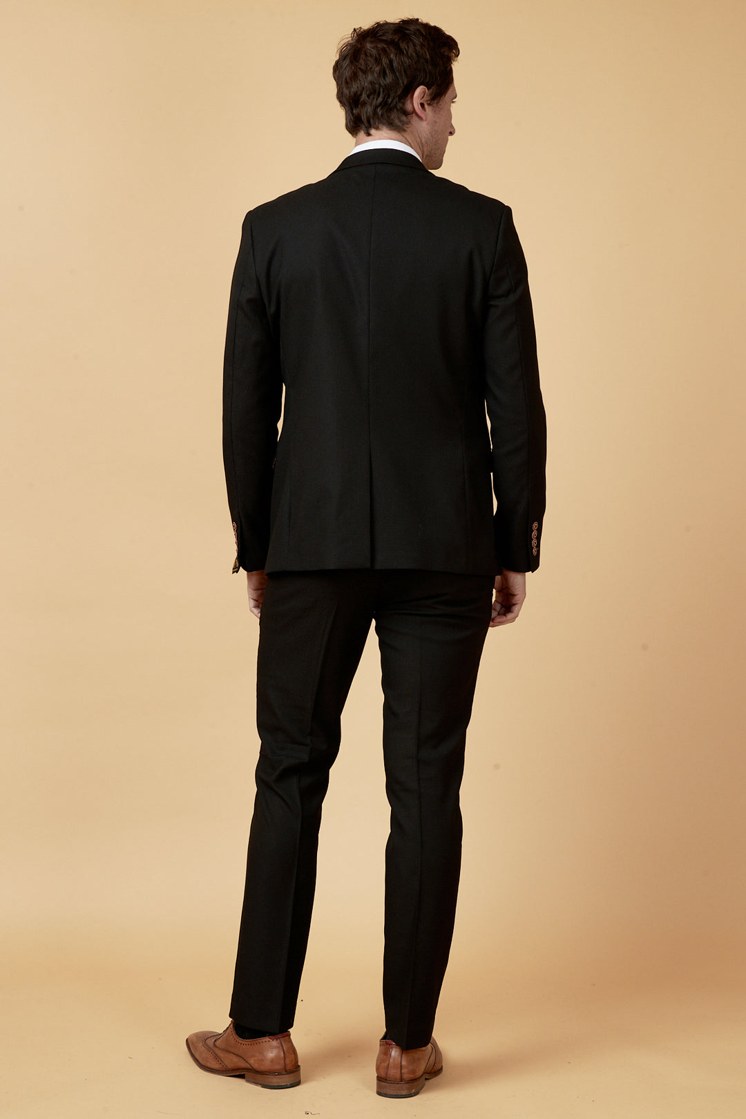 MAX - Black Three Piece Suit with Contrast Buttons