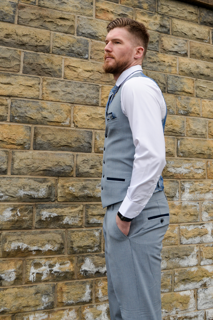 The Everton Collection | James Garner In The BROMLEY Sky Blue Suit