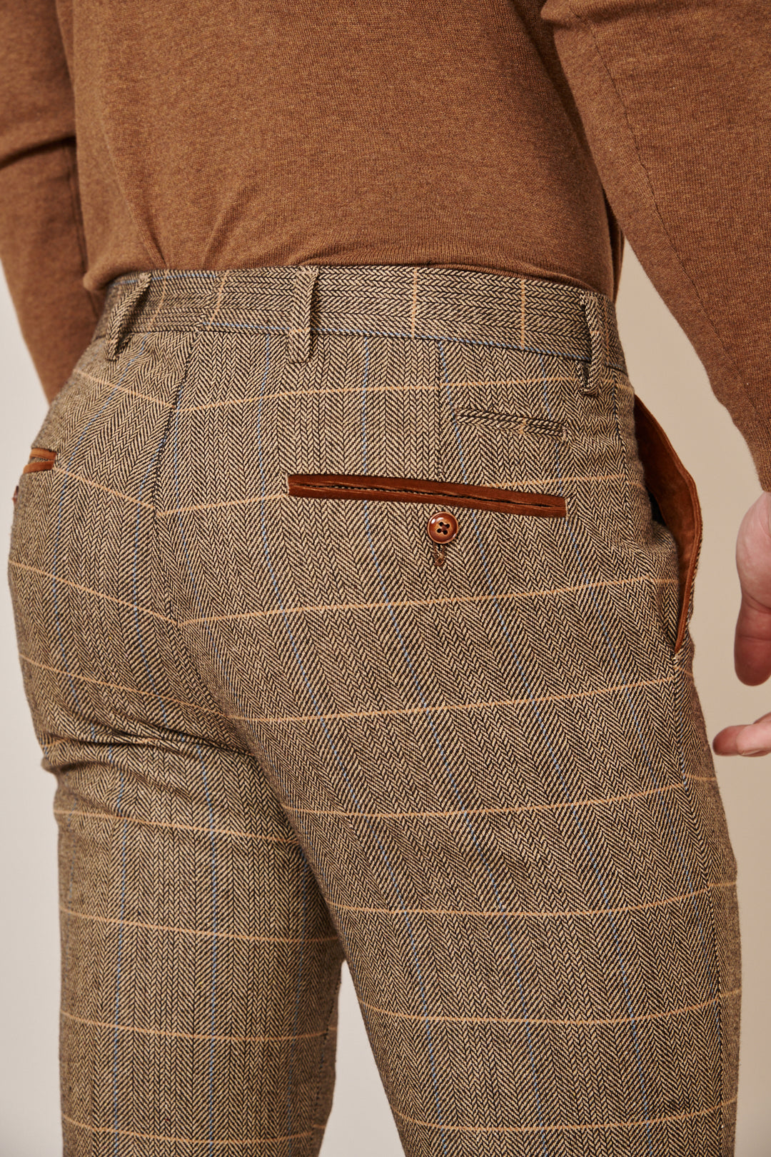 DX7 - Tan Tweed Check Two Piece Suit