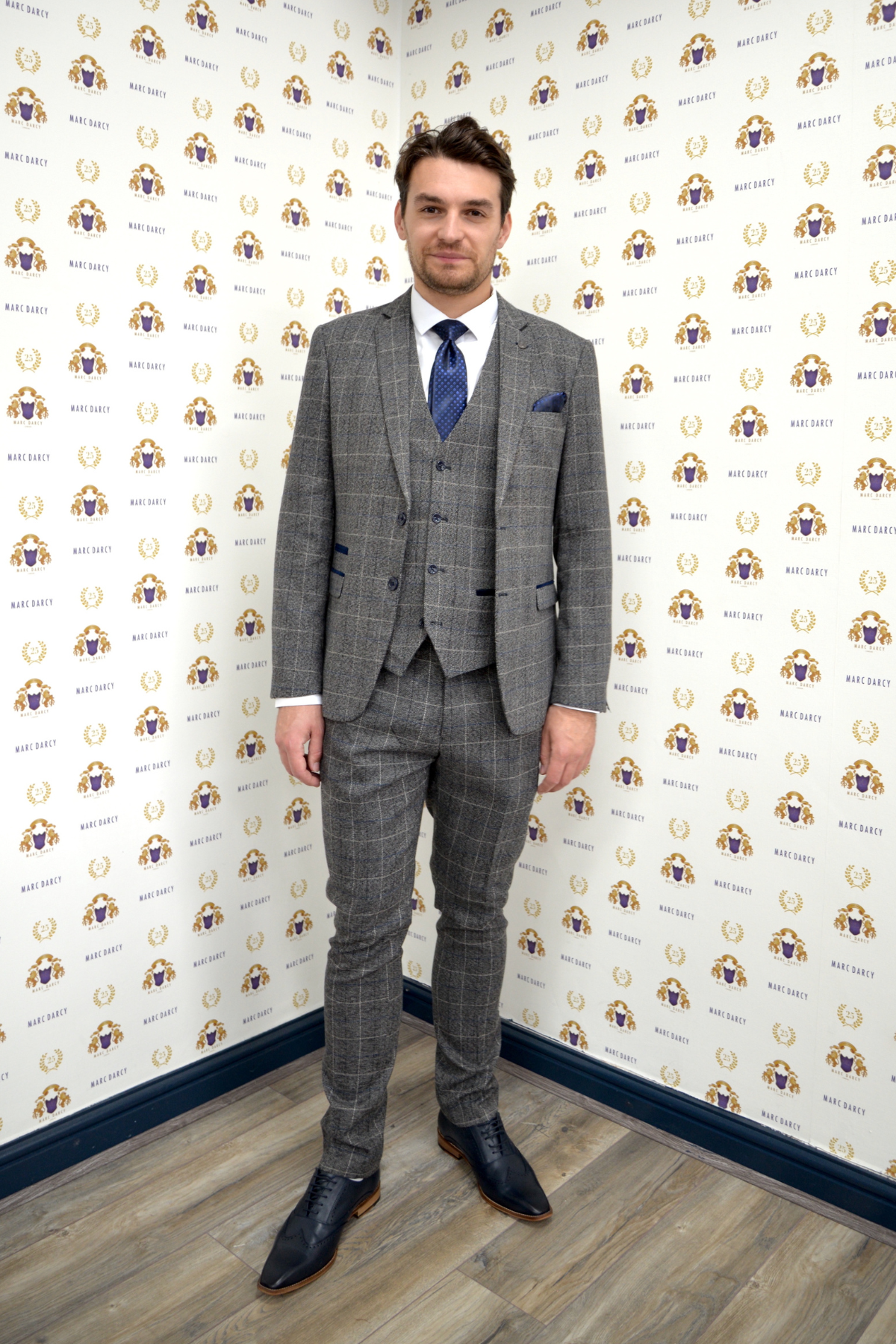 Marc darcy scott hot sale grey suit