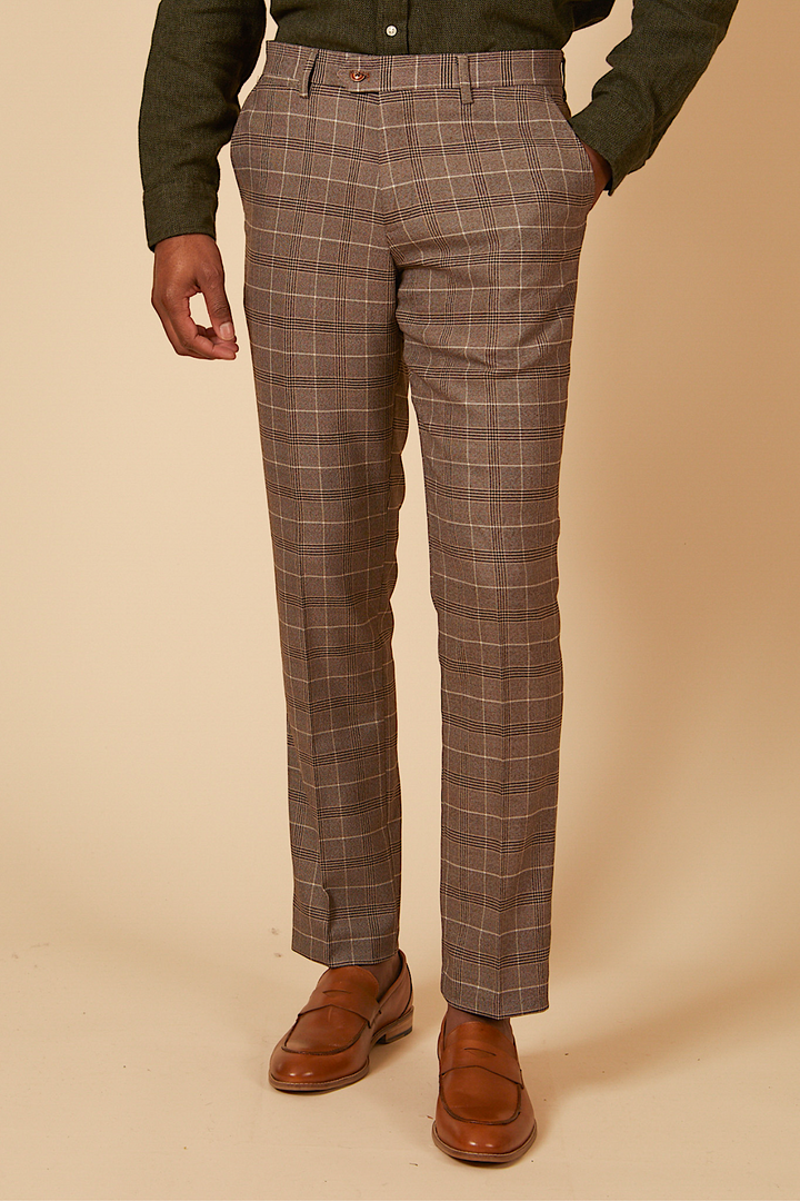 RAY - Tan Check Suit With HM5 Waistcoat