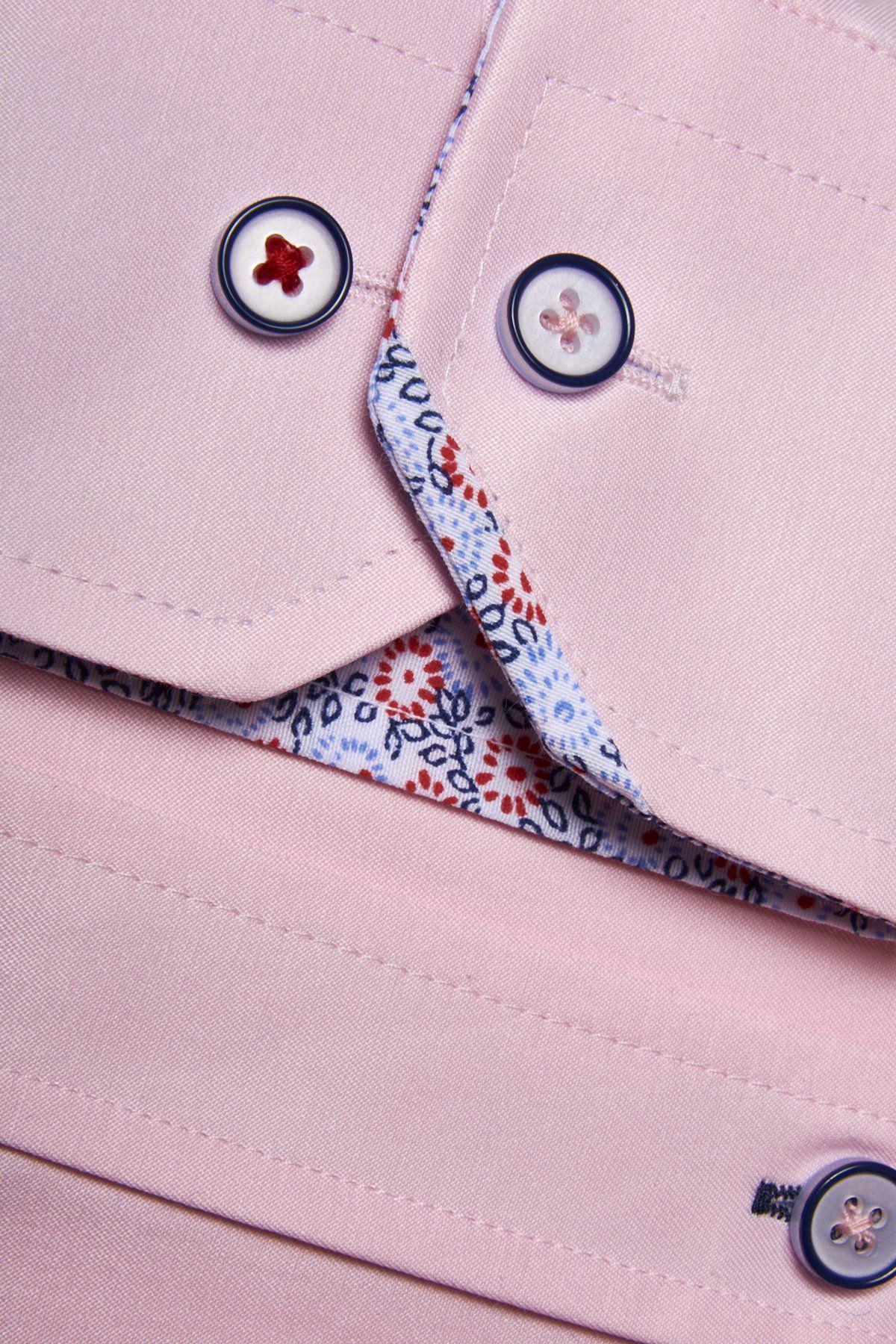 Close-up of the ALFIE Pink Long Sleeve Shirt by Marc Darcy, featuring a classic fit pocket with the flap slightly open to reveal vibrant blue and red floral lining.