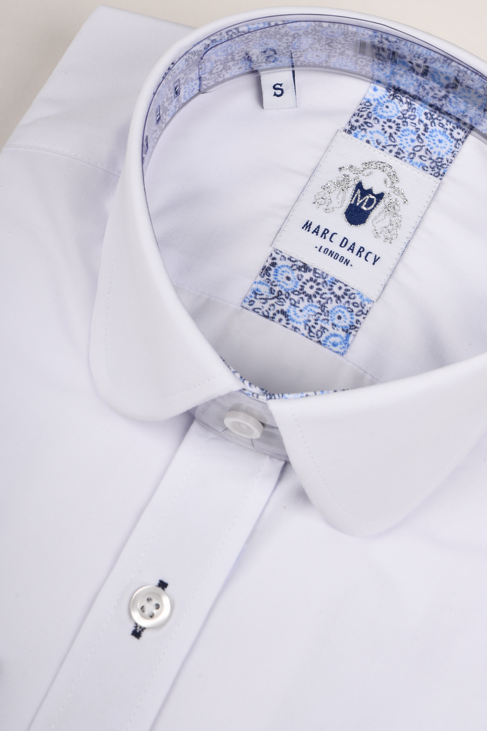 ARTHUR - Plain White Penny Collar Shirt