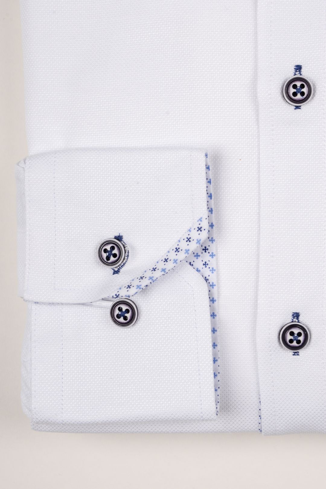 CHARLIE - White Oxford Shirt With Blue Buttons