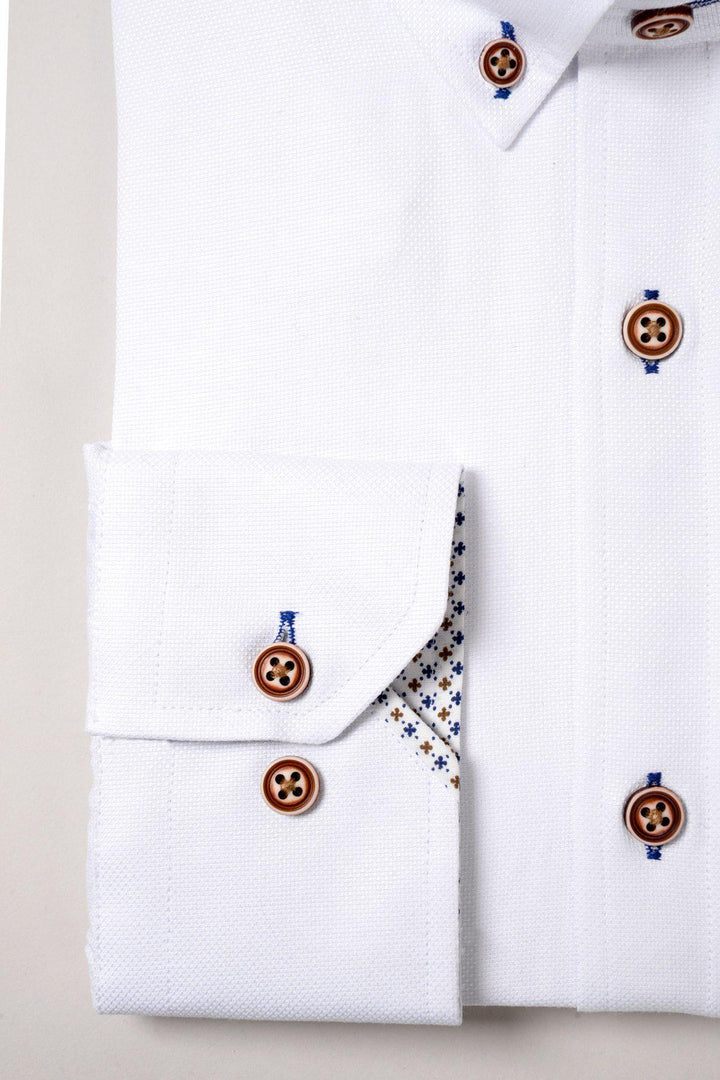 CHARLIE - White Oxford Shirt With Tan Buttons