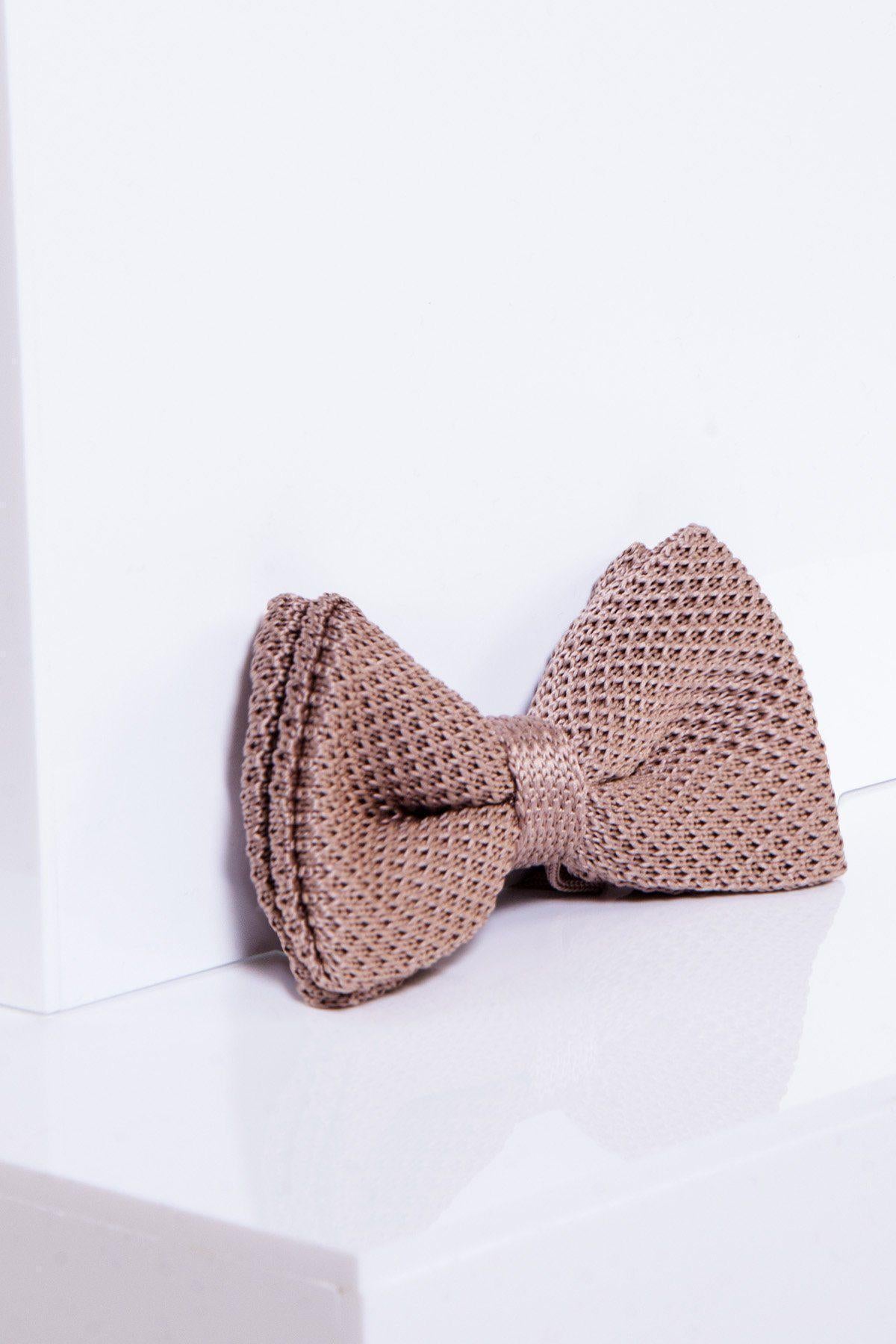 The marcdarcy KB - Knitted Double Layer Bow Tie In Oak features a textured, light brown finish with a detailed woven pattern, displayed on a white background—ideal for completing any groom’s look or pairing with your favorite Dion suit.