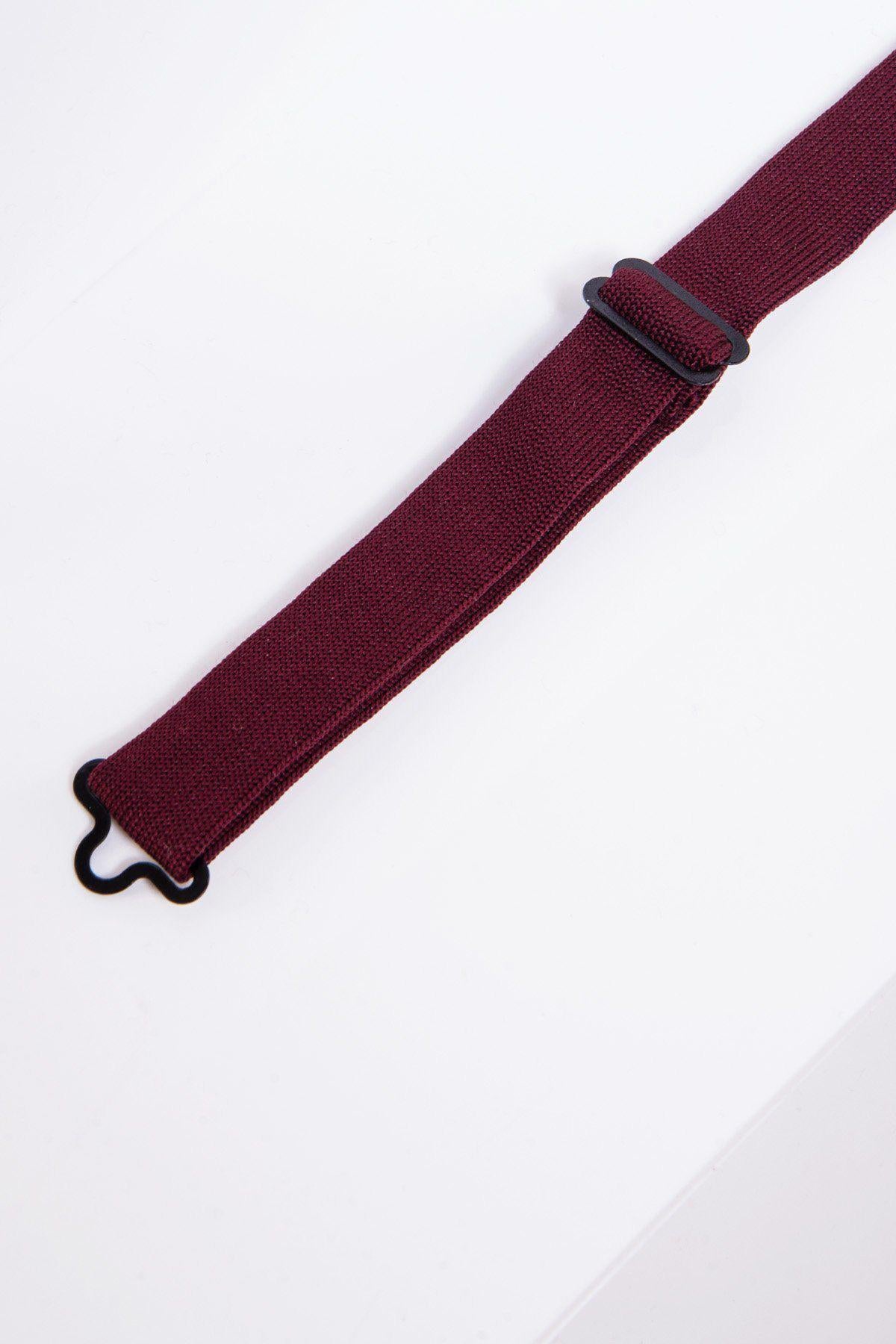 A close-up of the marcdarcy KB - Knitted Double Layer Bow Tie in Wine, featuring a maroon elastic strap with black adjustable hardware—ideal for securing this stylish pre-tied accessory for formal occasions.
