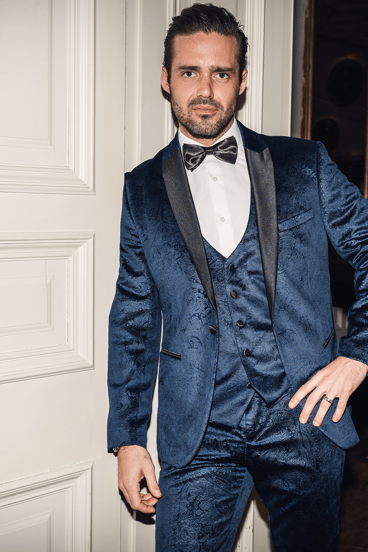 Marc darcy 2025 velvet jacket