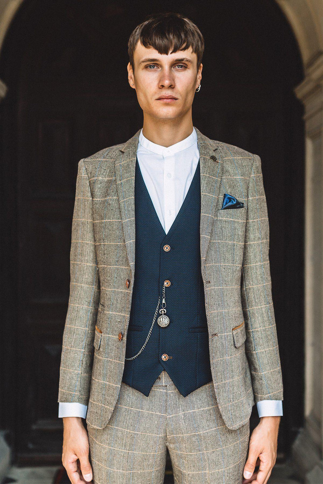 TED - Tweed Suit With MAX Navy Waistcoat