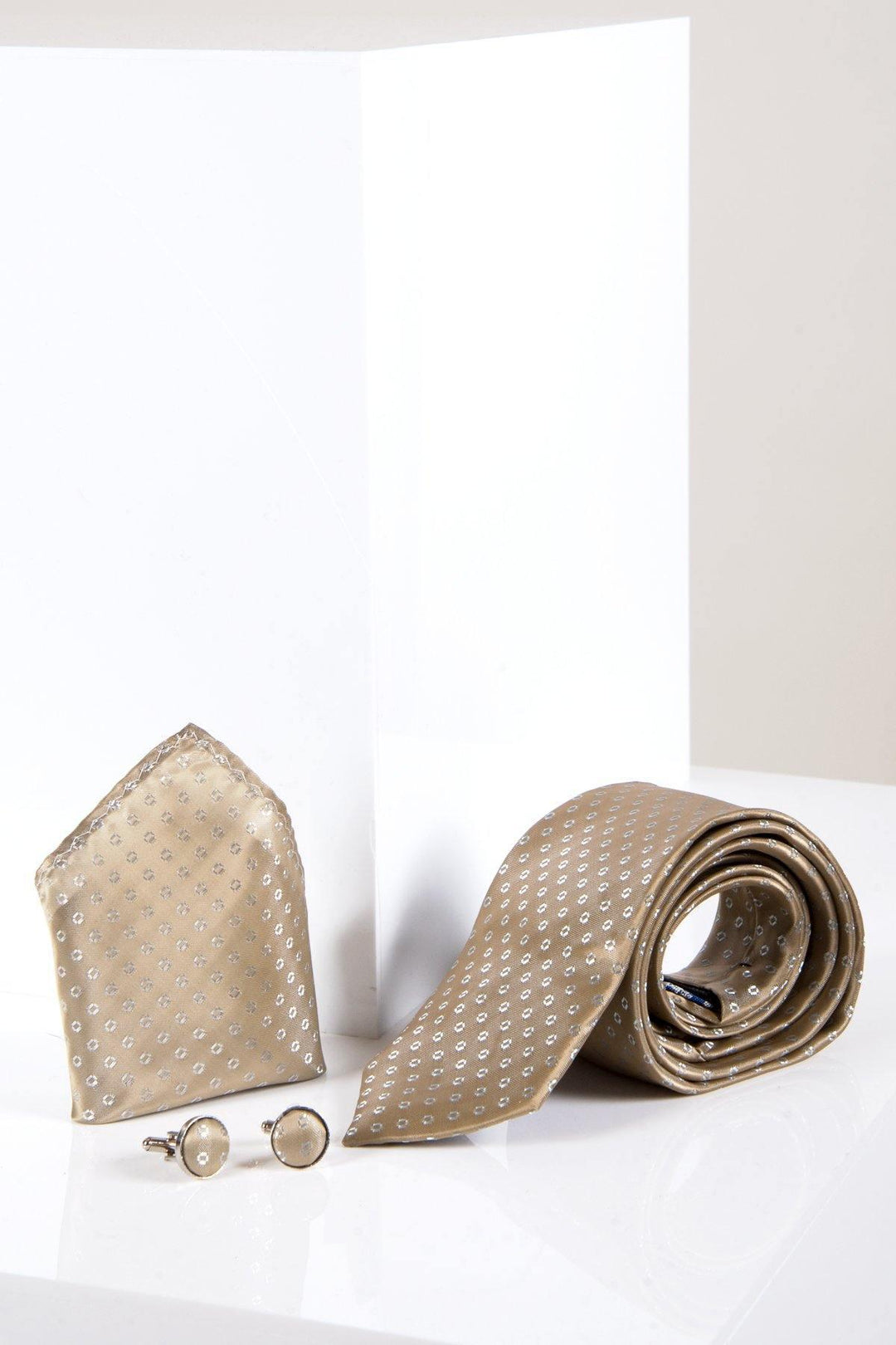 TS TUBES - Tan Spot Tie and Pocket Square Set